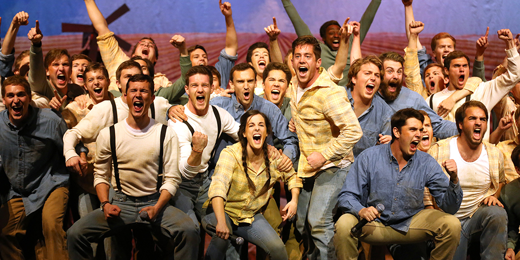 Sing 2015 winners Phi Kappa Chi