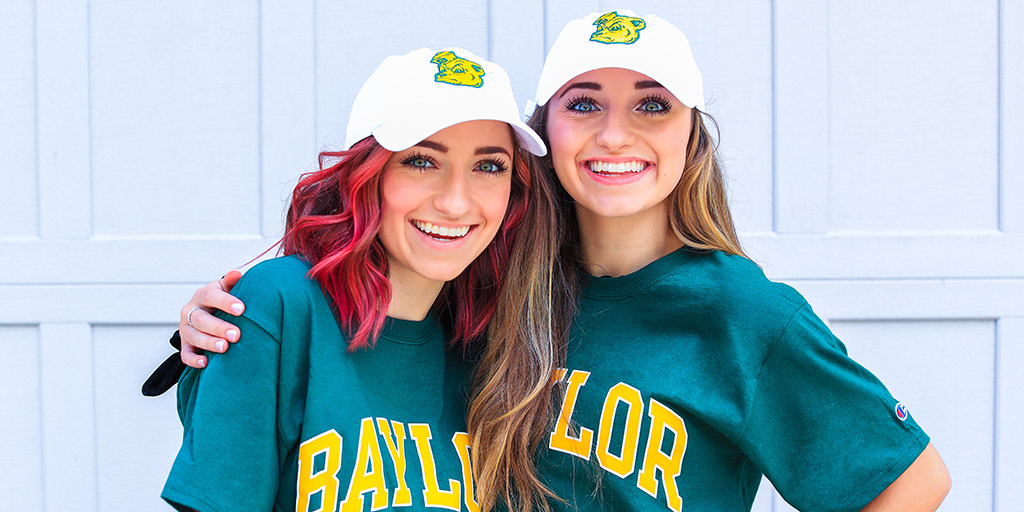 Brooklyn and Bailey McKnight at Baylor