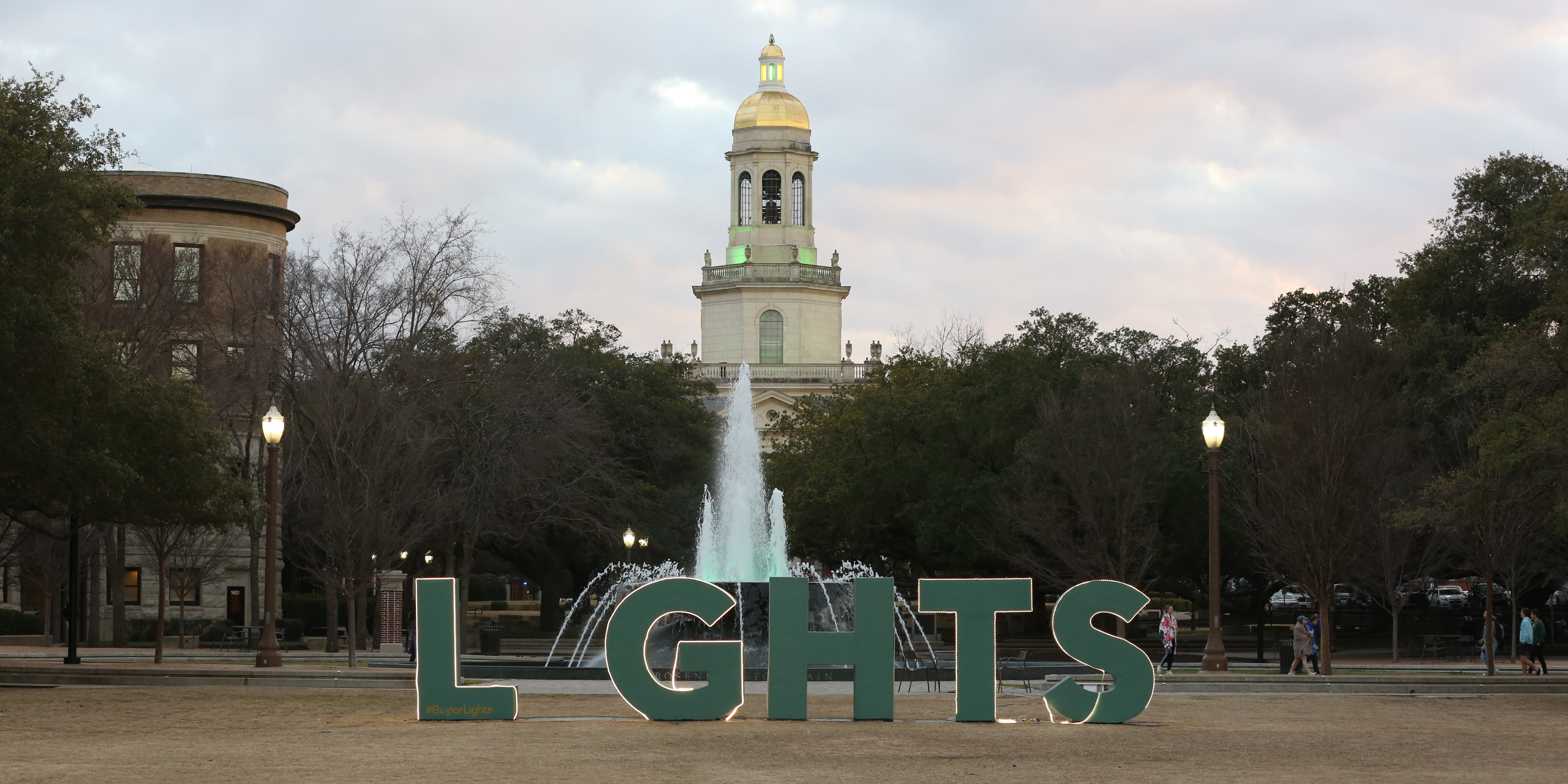 Campus – Fountain Mall - LIGHTS letters - Pat Neff Hall – 01/28/2019
