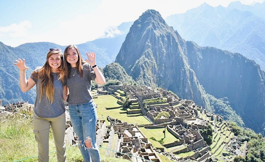 Baylor students at Machu Picchu