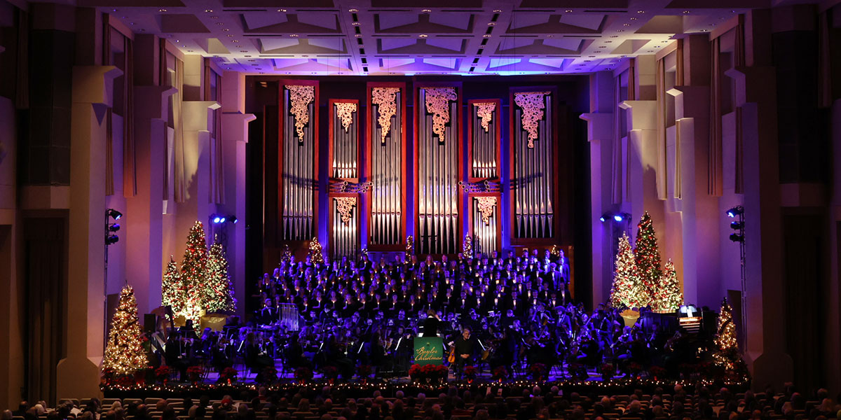 "A Baylor Christmas" being performed in Jones Concert Hall